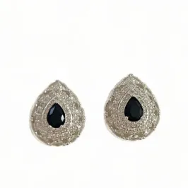 BRINCO GOTA PEDRA ONIX ZIRCONIA CRISTAL
