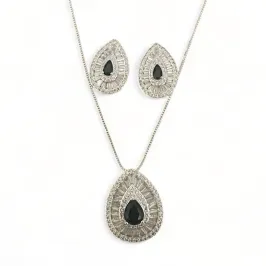 CONJUNTO GOTA PEDRA ONIX BAGUETE  ZIRCONIA CRISTAL