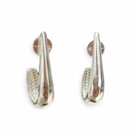 BRINCO EAR HOOK J LISO