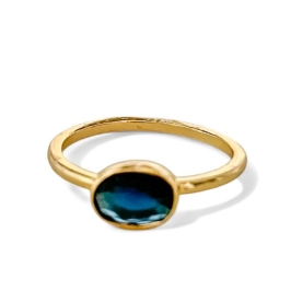 ANEL OVAL SAFIRA 24