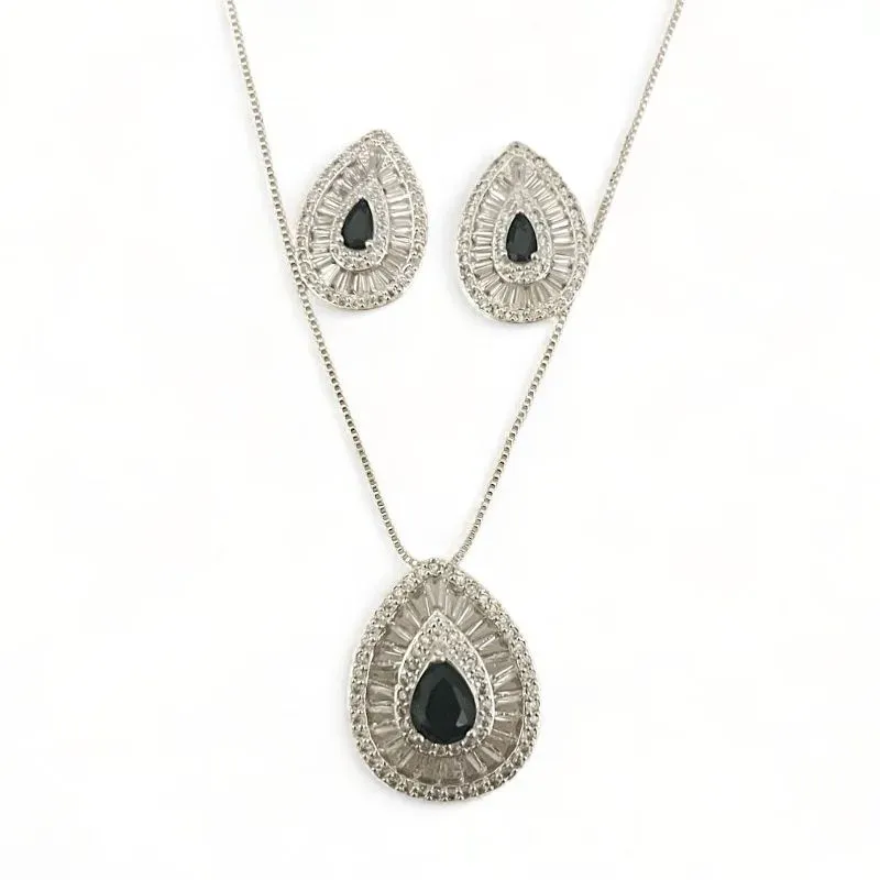 CONJUNTO GOTA PEDRA ONIX BAGUETE  ZIRCONIA CRISTAL