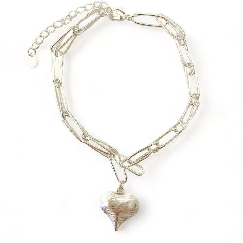 PULSEIRA CARTIER PINGENTE CORAÇÃO ESCOVADO