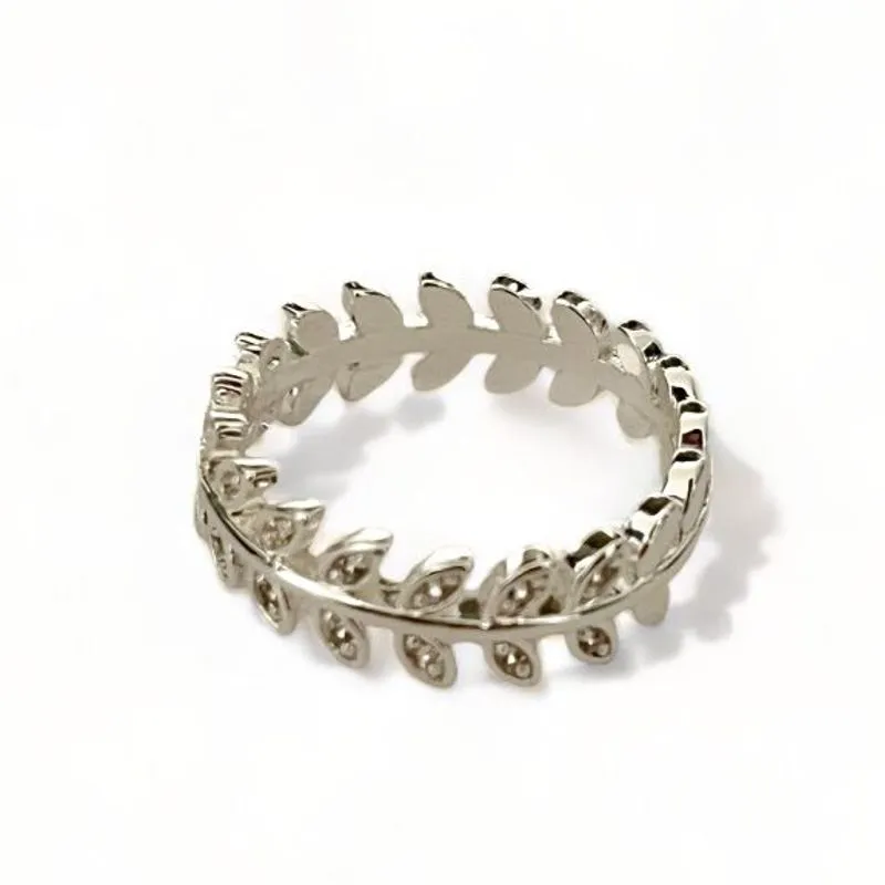 ANEL FOLHAS ZIRCONIA CRISTAL