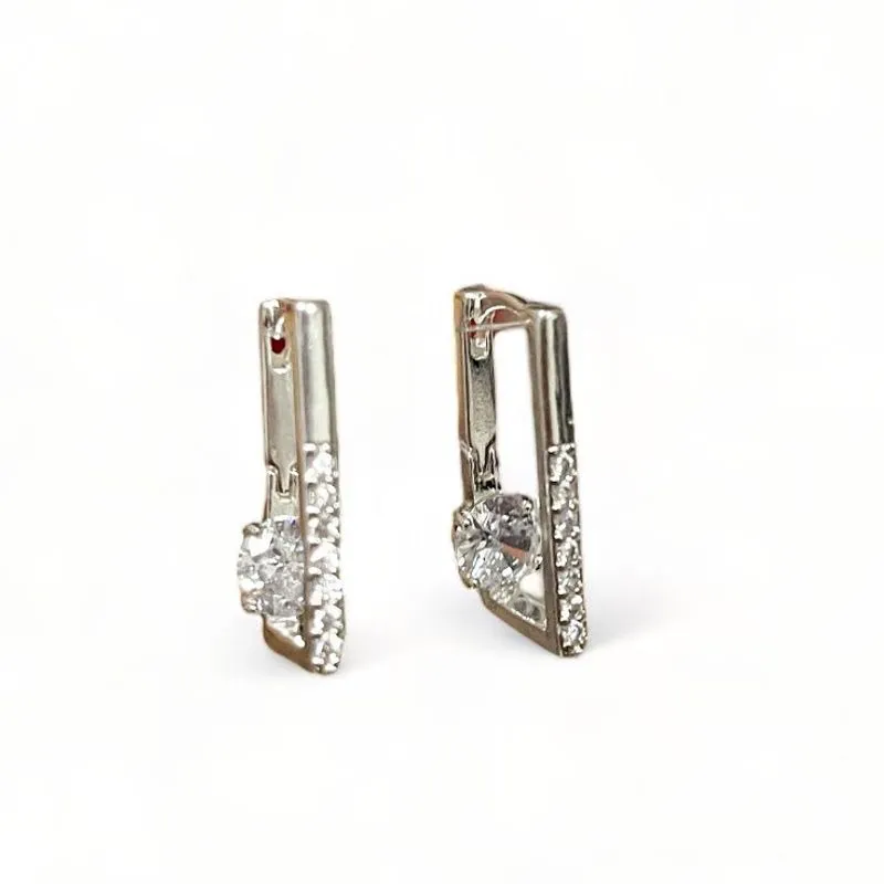 BRINCO ARGOLA QUADRADA ZIRCONIA CRISTAL