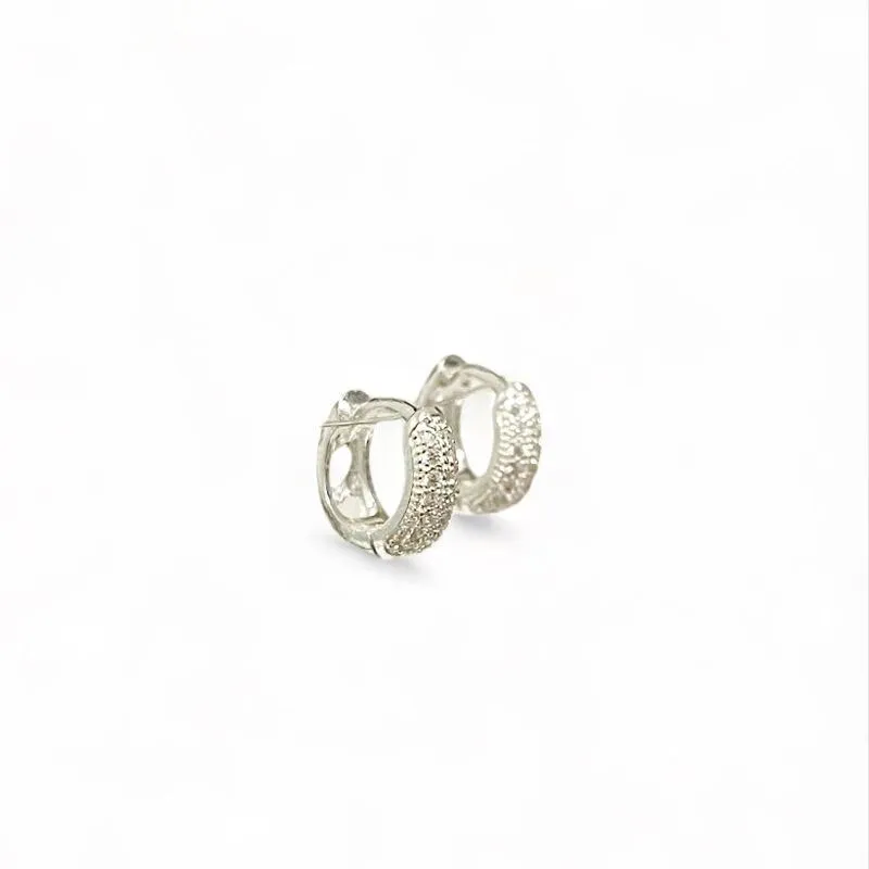 BRINCO ARGOLA ZIRCONIA CRISTAL