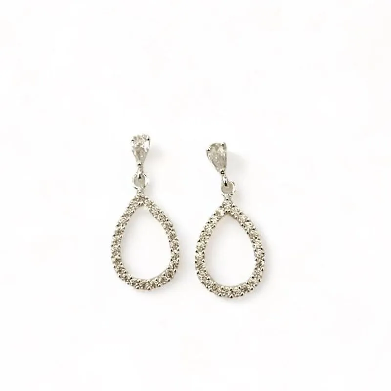 BRINCO GOTA VAZADA ZIRCONIA CRISTAL