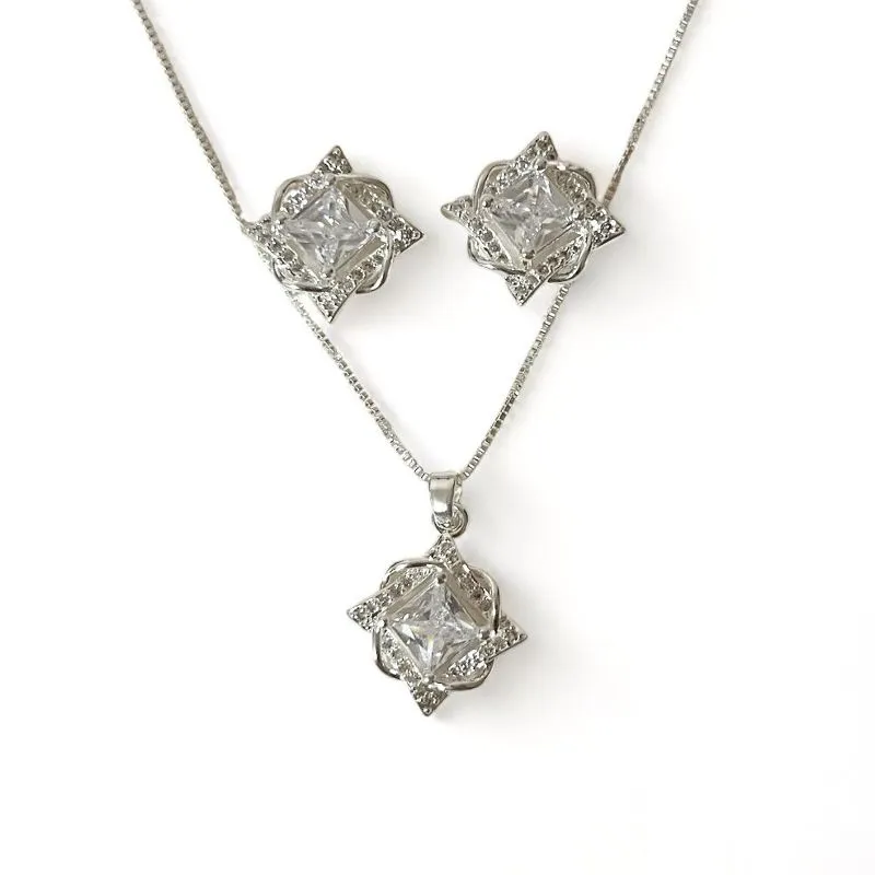 CONJUNTO QUADRADO TRANÇADO PEDRA ZIRCONIA CRISTAL