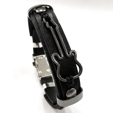 PULSEIRA MASCULINA GUITARRA VAZADA GRAFITE COURO PRETO