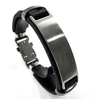 PULSEIRA MASCULINA PLACA ZAMAC COURO PRETO