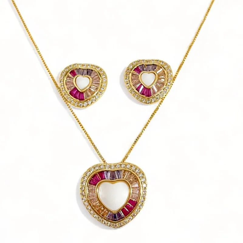 CONJUNTO CORAÇÃO PEDRA MADREPEROLA BAGUETE COLOR ZIRCONIA CRISTAL