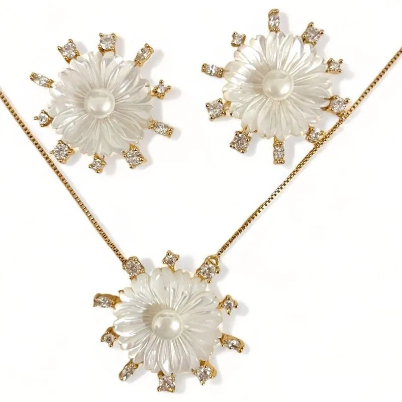 CONJUNTO FLOR MADREPEROLA ZIRCONIA CRISTAL