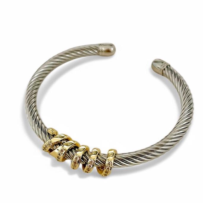 PULSEIRA BRACELETE TORCIDO PINGENTE TORCIDO ZIRCONIA CRISTAL